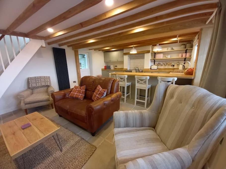Cosy 2 Bed Cottage Between Snowdonia And The Sea Llandegai Екстериор снимка