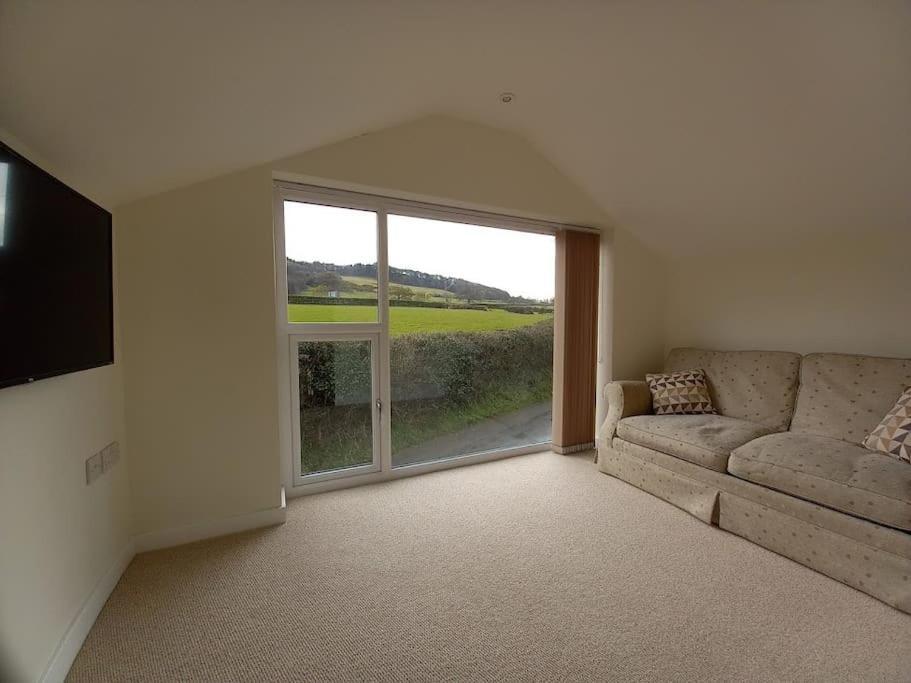 Cosy 2 Bed Cottage Between Snowdonia And The Sea Llandegai Екстериор снимка