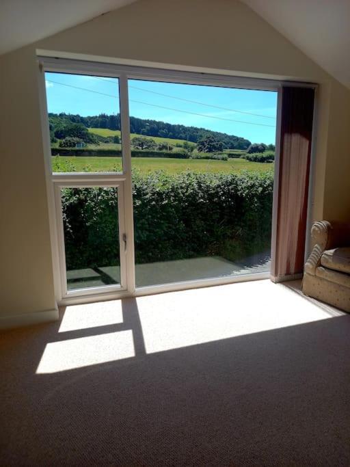 Cosy 2 Bed Cottage Between Snowdonia And The Sea Llandegai Екстериор снимка